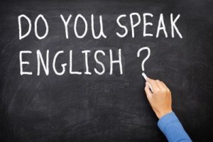 aprendizaje-del-lenguaje--ingles-concepto-de-la-educacion-blackboard-diciendo-hablas-ingles-por-e